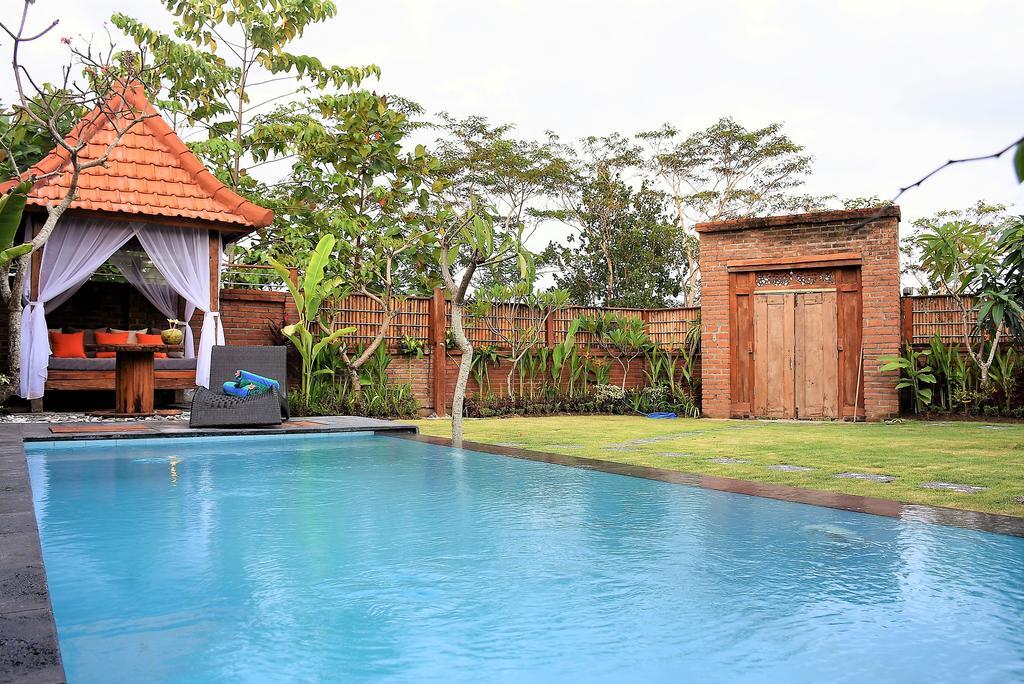 Kampung Coklat Villa Bali Exterior photo